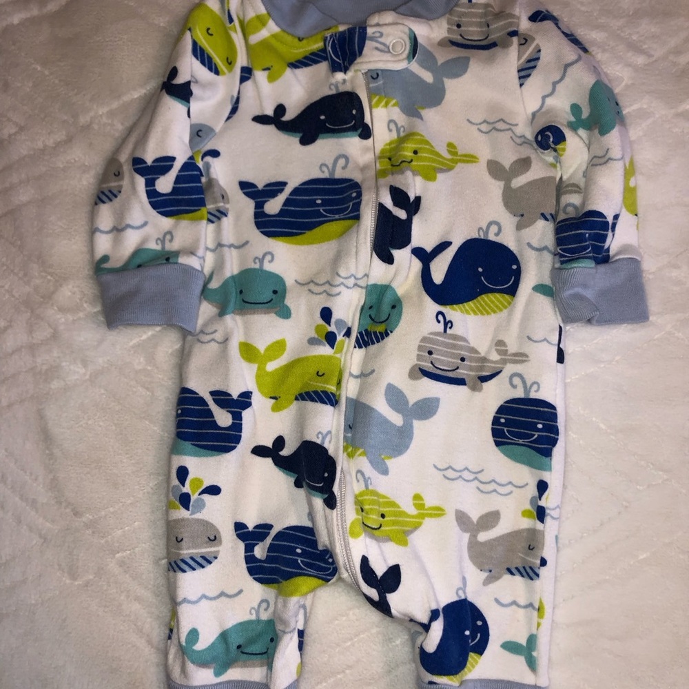 Baby Clothes - Picture 3 of 16
